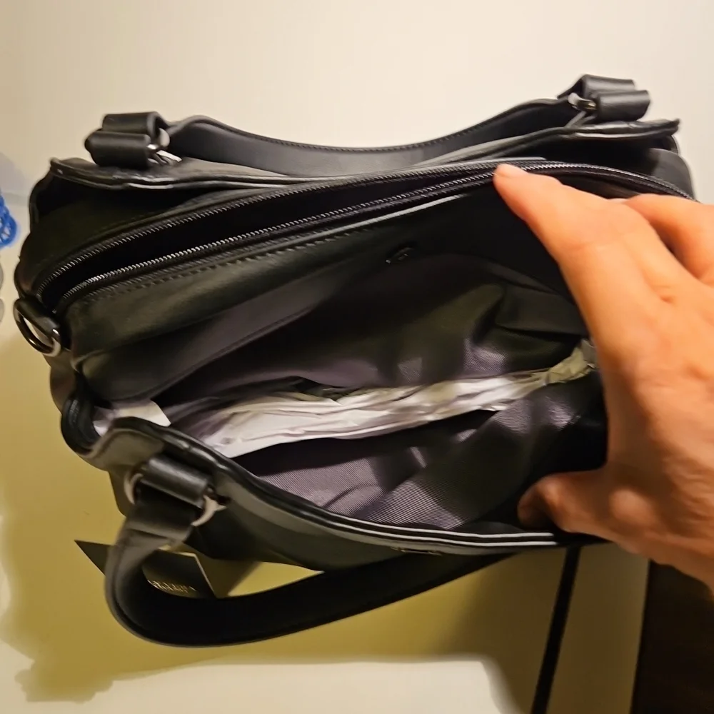Black Vegan Leather Women's Bag - Picture 9 of 10